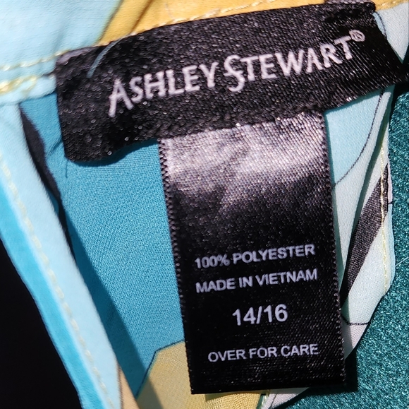 BLOUSE - Picture 5 of 7